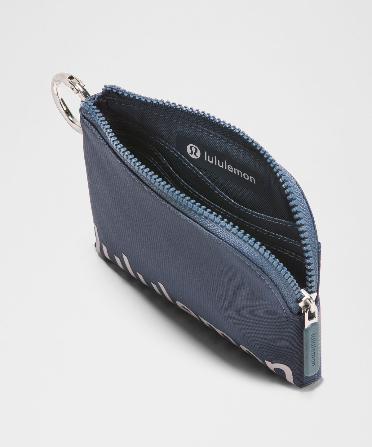 Clippable Card Pouch