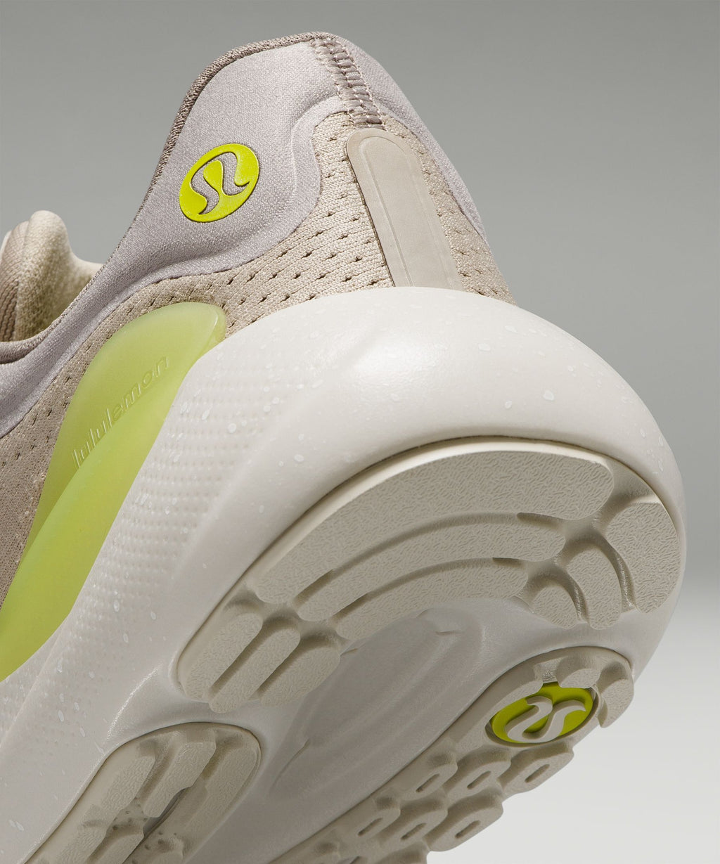Women's Beyondfeel Running Shoe