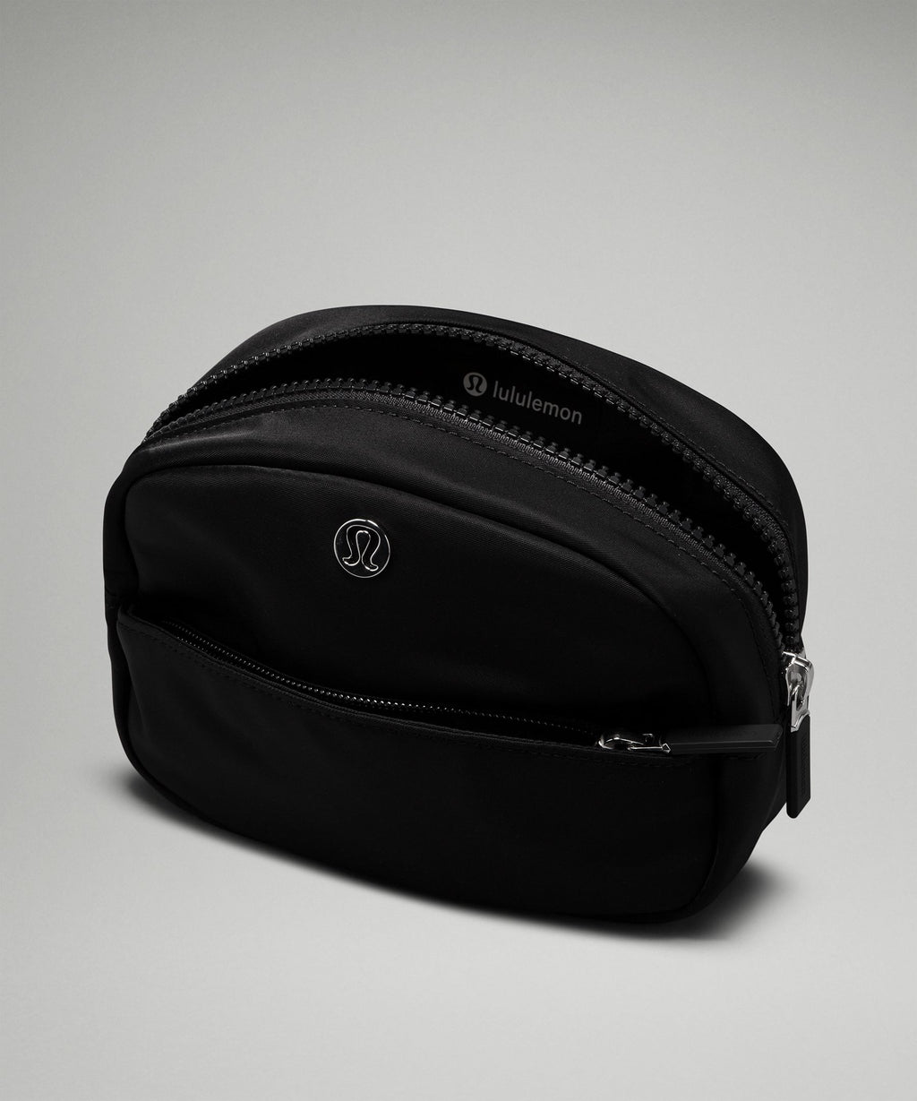 City Essentials PouchMini 2L