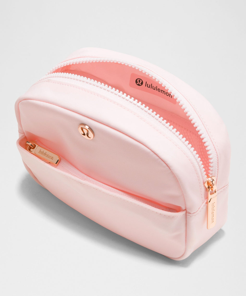 City Essentials PouchMini 2L