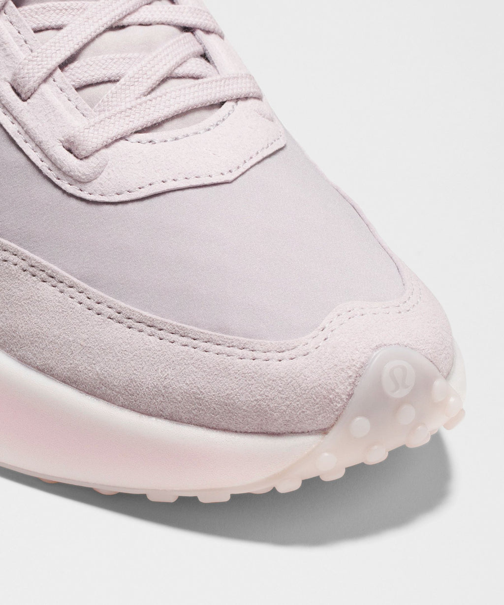 Women's CrossCity Sneaker