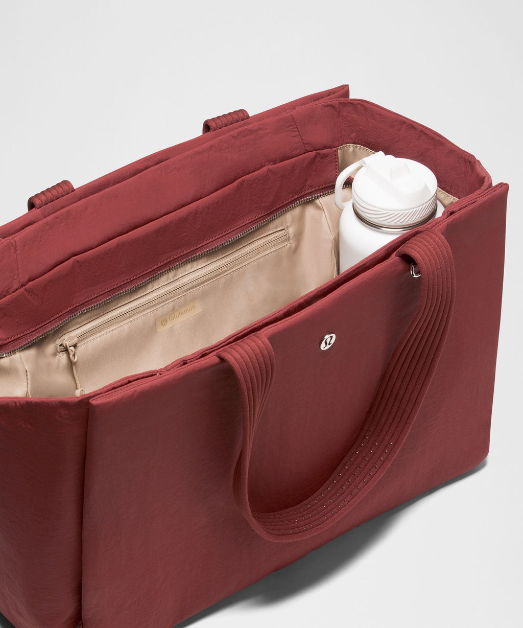 Triple Compartment Tote Bag 18L