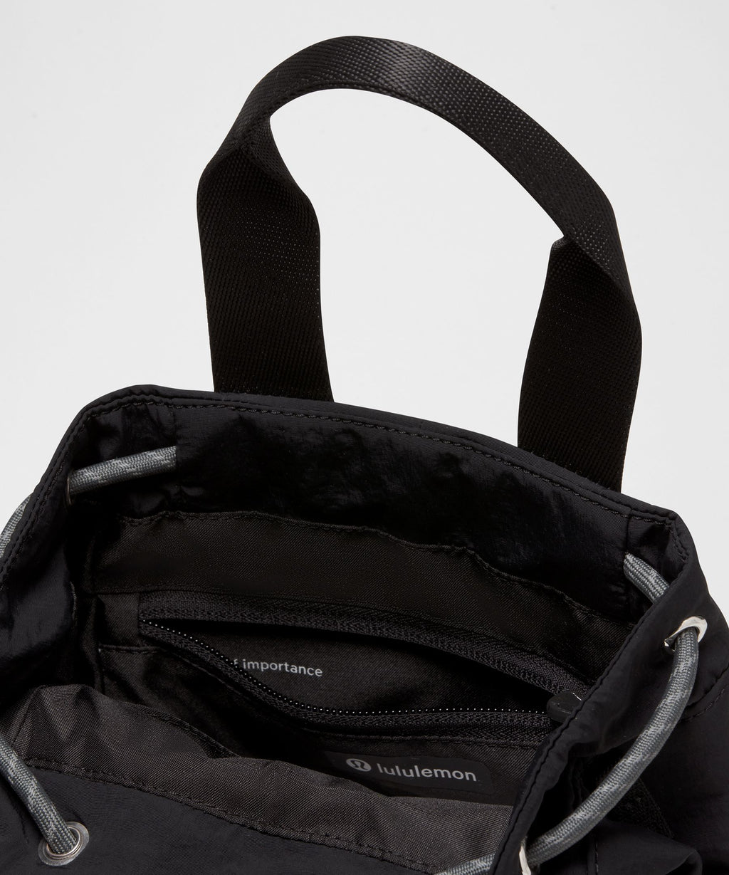 Convertible Drawstring Bucket Bag Mini 5L