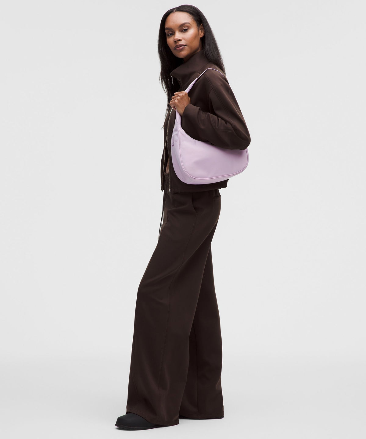 City Essentials Shoulder Bag 4L