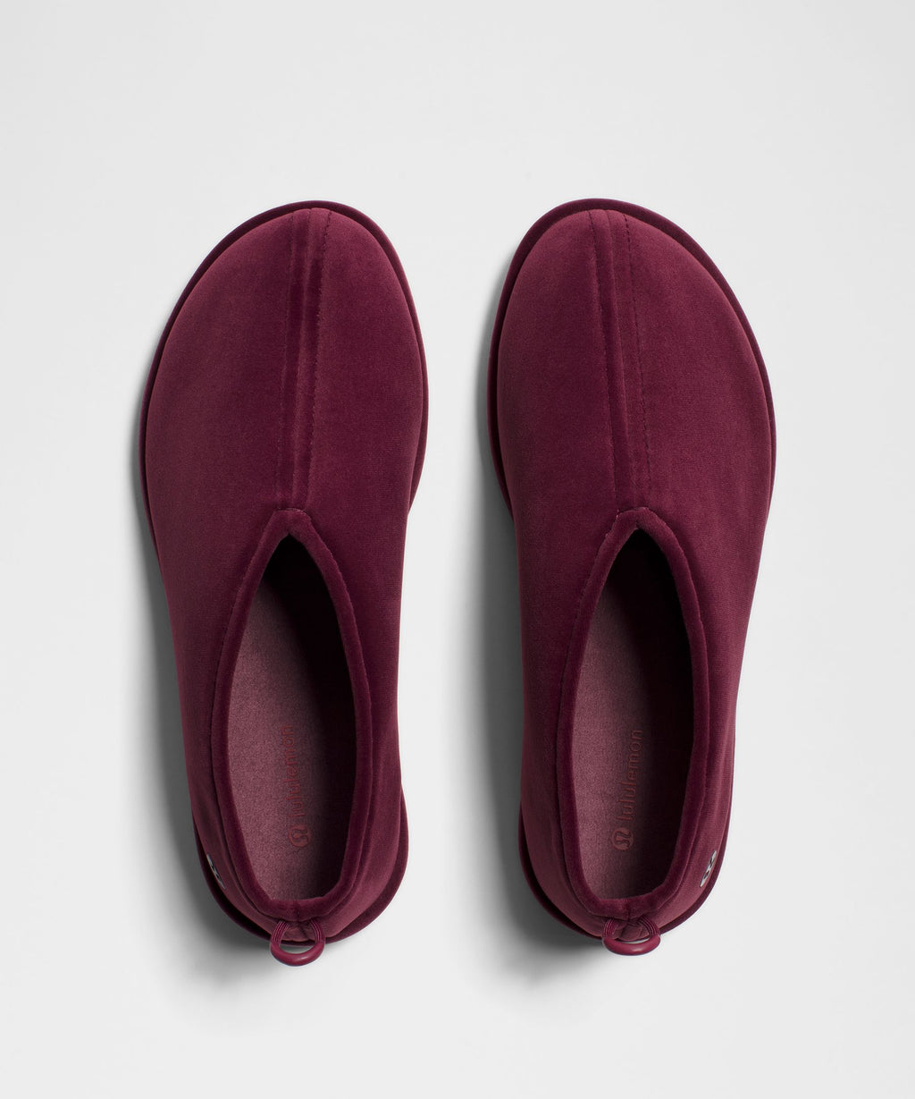 Women's Flat MateVelvet