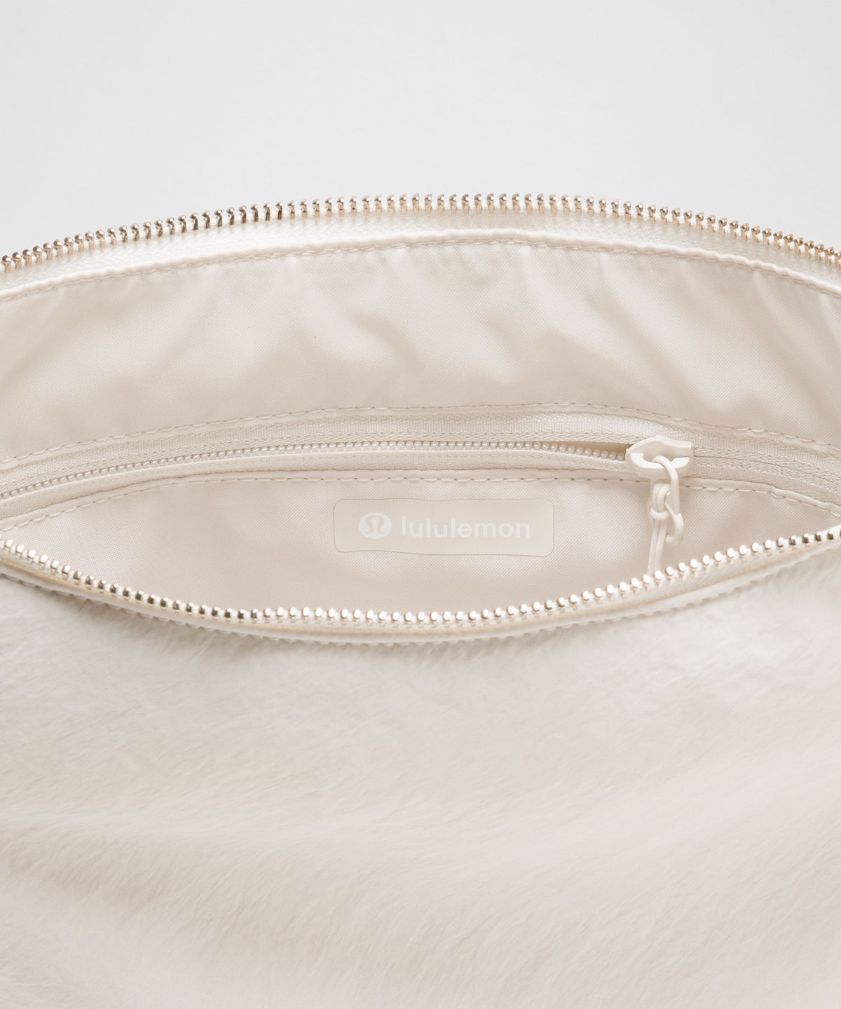 Convertible Ruched Crossbody Bag 6.5L